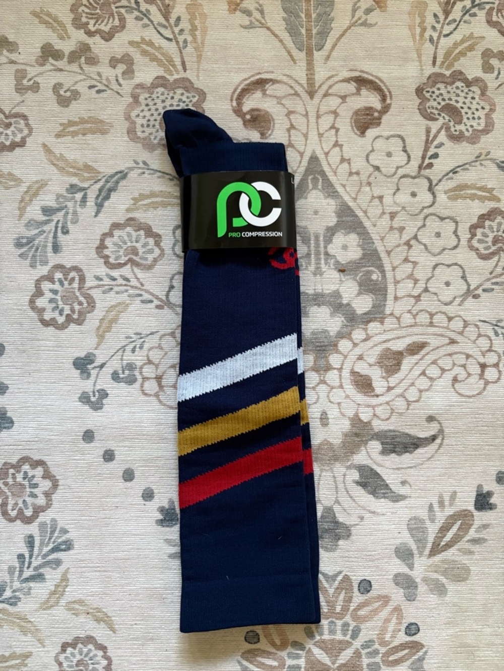 Knee high Compression Socks (Navy Blue, Red, White, Gold)